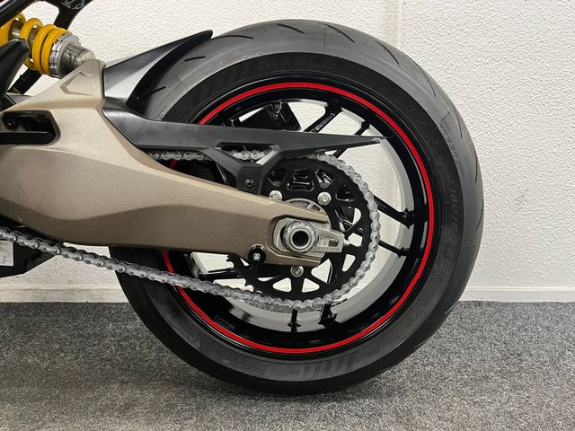 ducati - monster-821