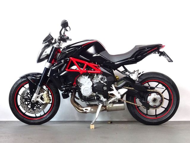 mv-agusta - brutale-800