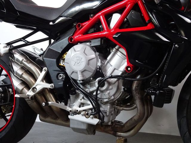 mv-agusta - brutale-800