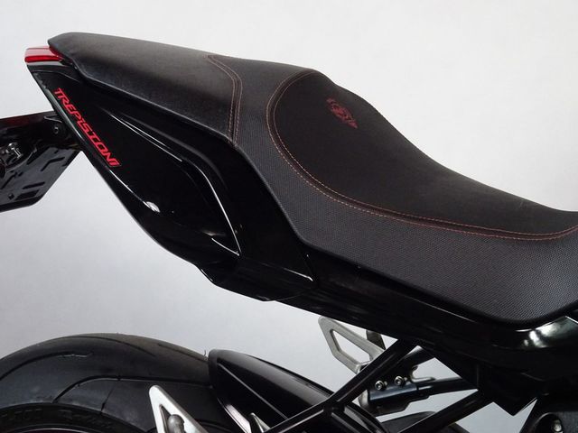 mv-agusta - brutale-800