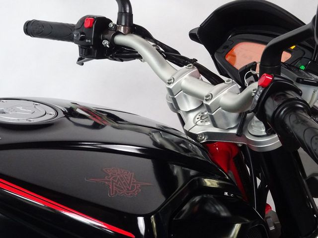 mv-agusta - brutale-800