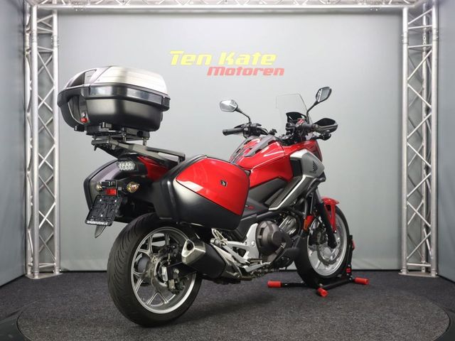 honda - nc-750-x-dct