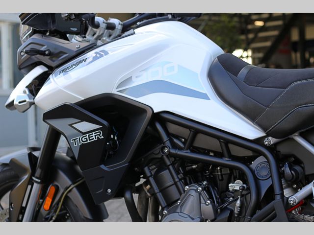 triumph - tiger-900-gt-pro