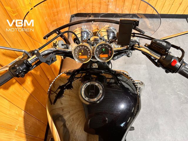 triumph - rocket-iii-roadster-abs