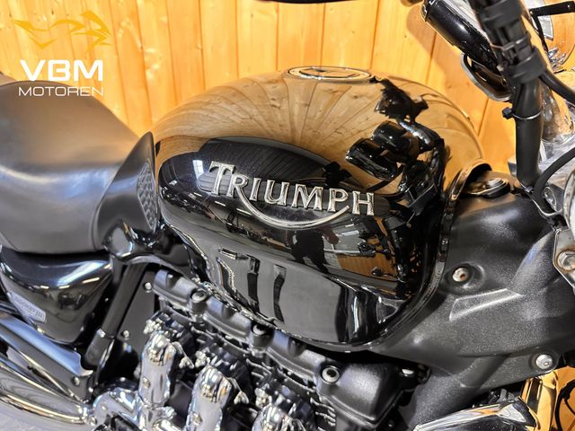 triumph - rocket-iii-roadster-abs