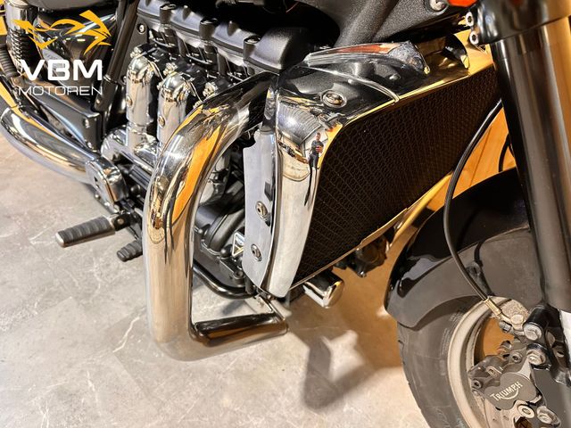 triumph - rocket-iii-roadster-abs