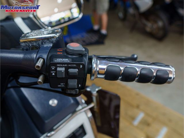 honda - gl-1500-se-goldwing