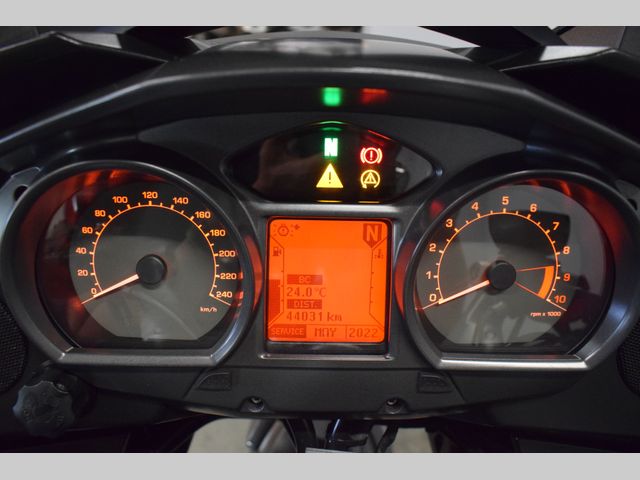 bmw - r-1200-rt