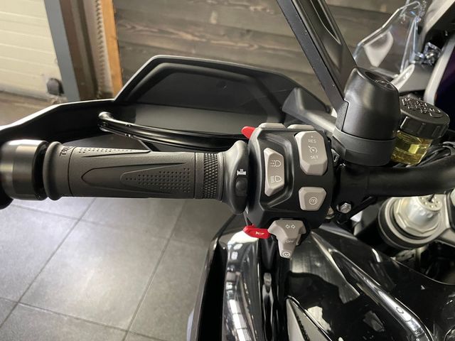 triumph - tiger-1200-gt-explorer