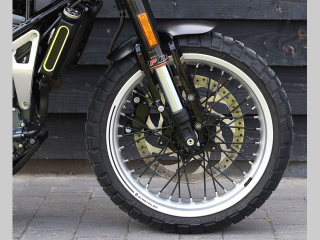 husqvarna - svartpilen-401