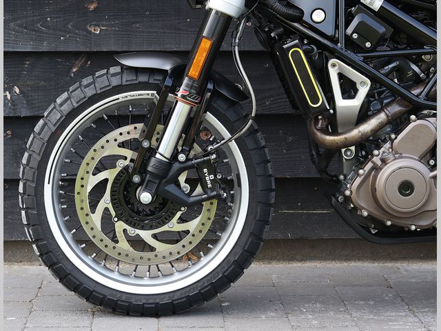 husqvarna - svartpilen-401