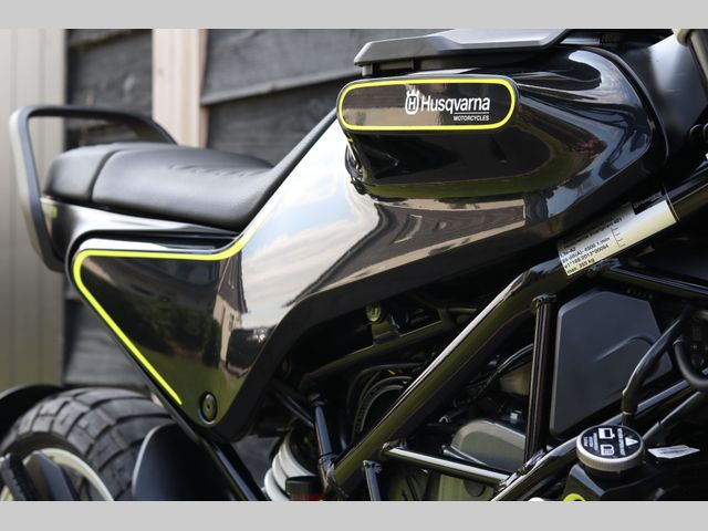 husqvarna - svartpilen-401