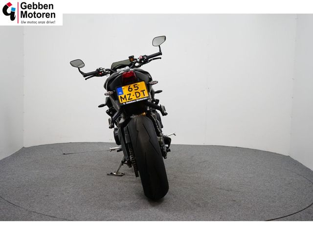 triumph - street-triple-rs