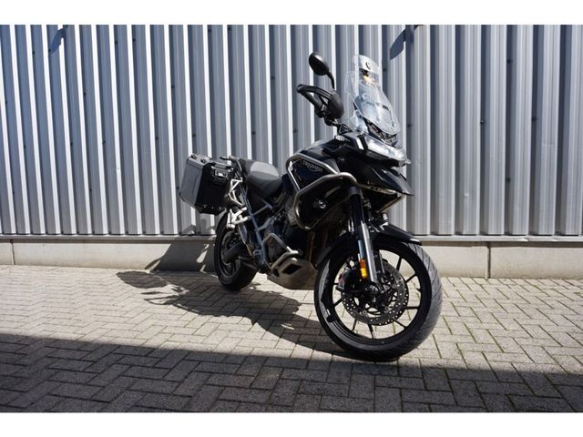 triumph - tiger-1200-gt-pro