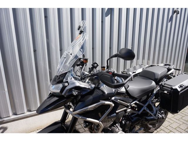 triumph - tiger-1200-gt-pro