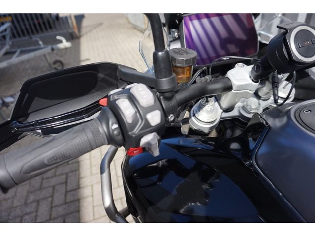 triumph - tiger-1200-gt-pro