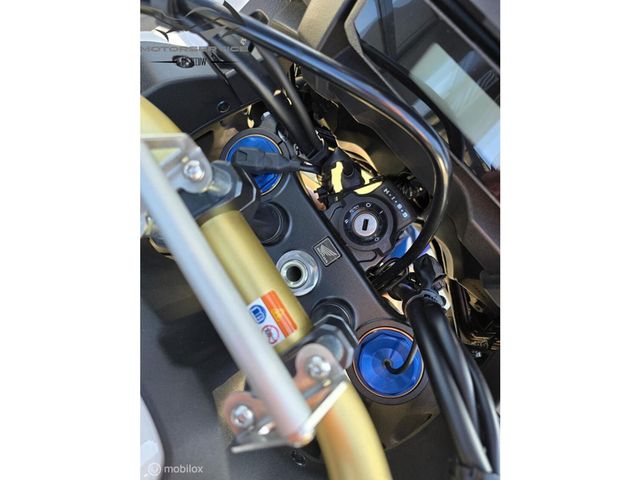 honda - crf-1100-l-africa-twin