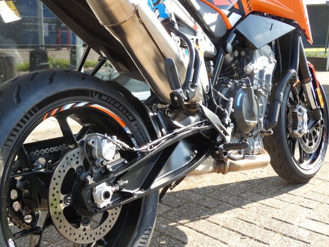 ktm - 790-duke