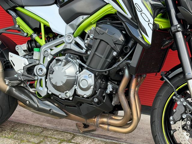 kawasaki - z900