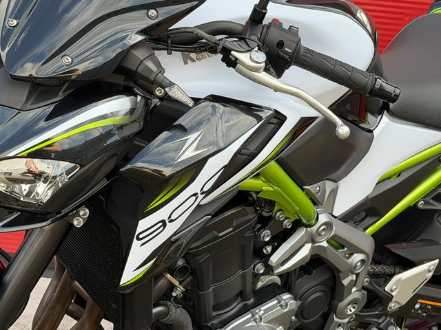 kawasaki - z900
