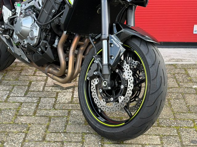 kawasaki - z900