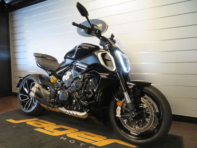 ducati - diavel-v4