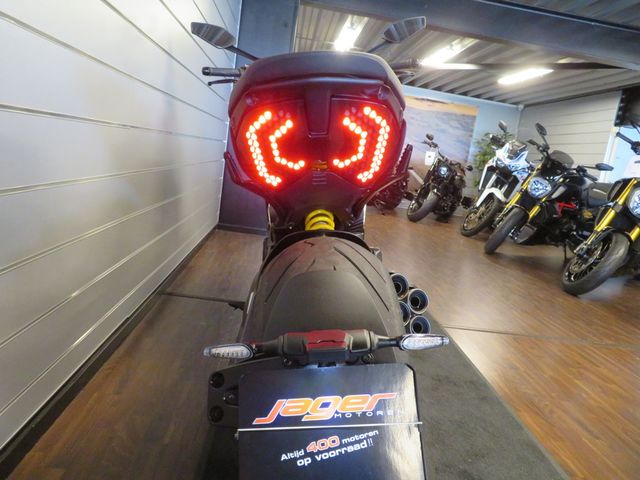 ducati - diavel-v4