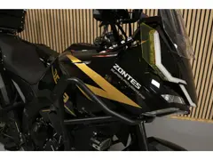 Zontes 703F - 2026 - Actie! 1000,- korting + Gratis kofferset 2026 occasion – foto 3 van 12