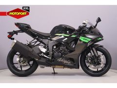 KAWASAKI NINJA ZX-6R