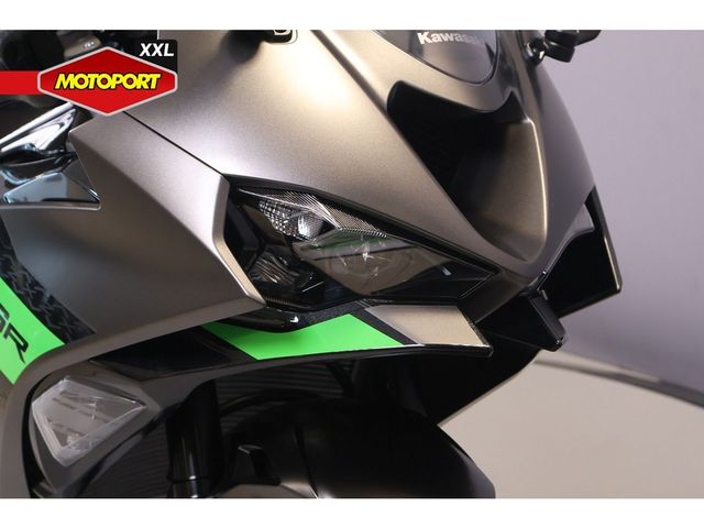 kawasaki - ninja-zx-6r