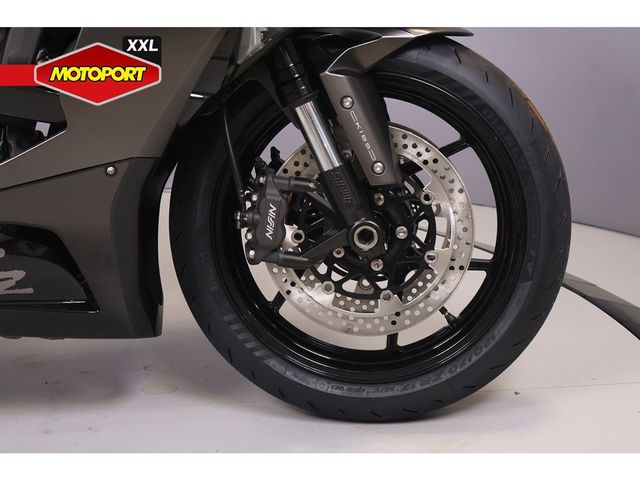 kawasaki - ninja-zx-6r