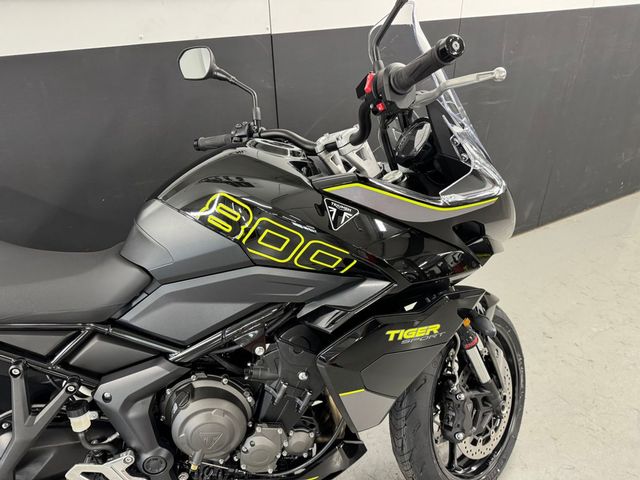 triumph - tiger-sport-800