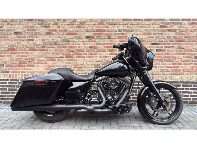 harley-davidson - street-glide-special-flhxs