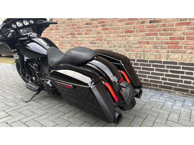 harley-davidson - street-glide-special-flhxs
