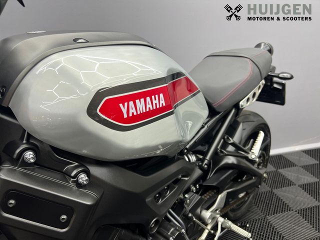 yamaha - xsr-900