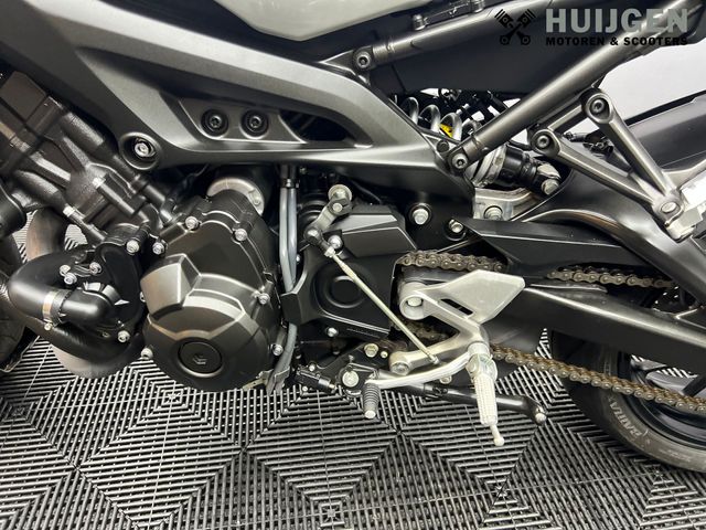 yamaha - xsr-900