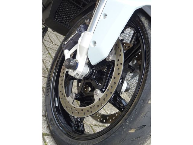 bmw - s-1000-xr