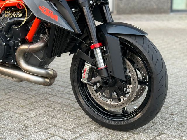 ktm - 1290-super-duke-r