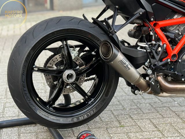 ktm - 1290-super-duke-r