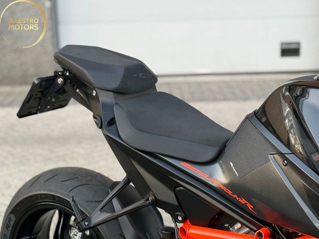 ktm - 1290-super-duke-r
