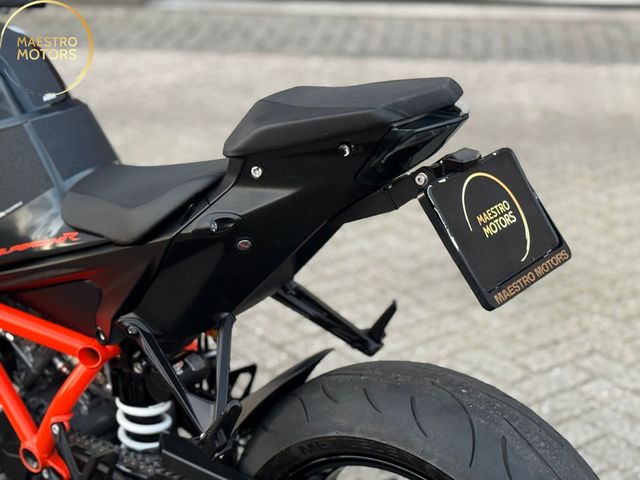 ktm - 1290-super-duke-r