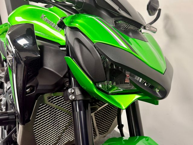 kawasaki - z900
