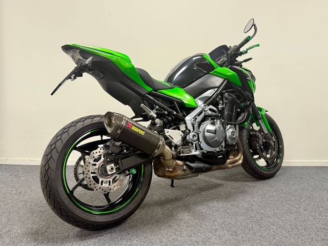 kawasaki - z900
