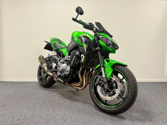 kawasaki - z900