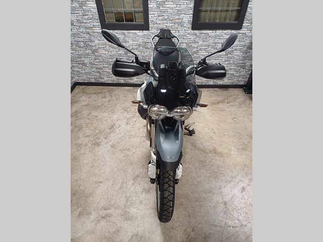 moto-guzzi - v-85-tt