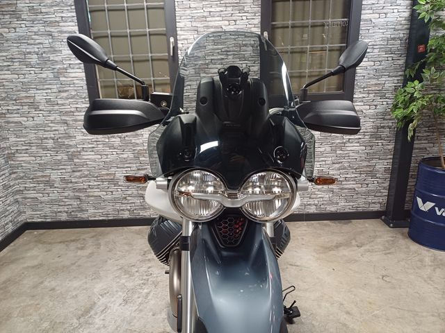 moto-guzzi - v-85-tt