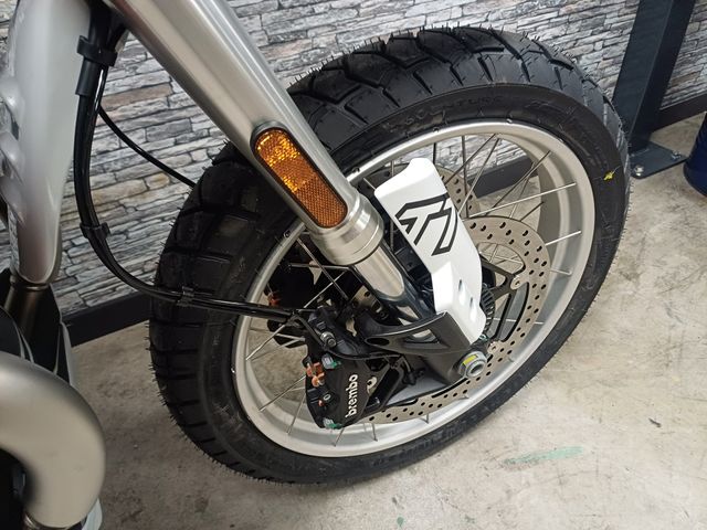 moto-guzzi - v-85-tt