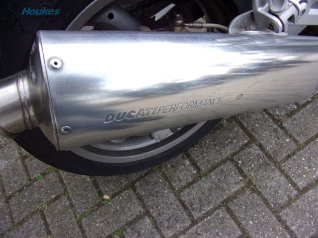 ducati - m-600-dark