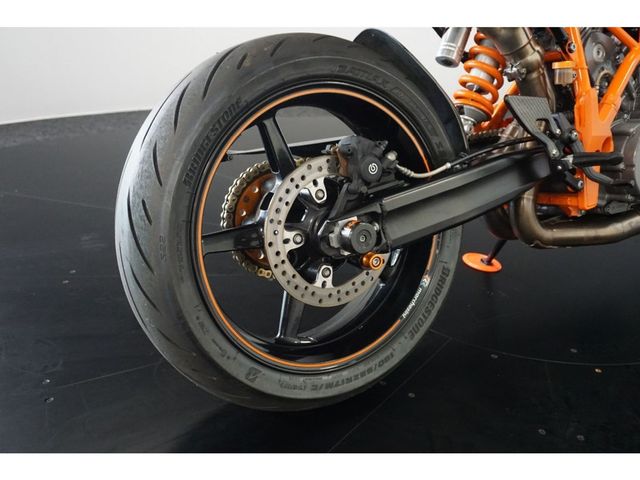 ktm - 990-super-duke-r