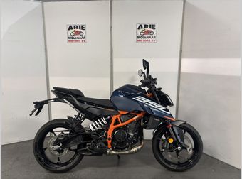 KTM 390 Duke ABS 2026 nieuw